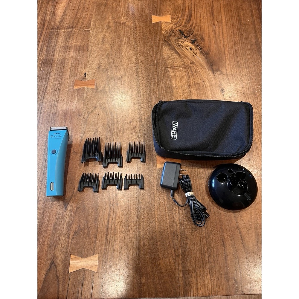 Wahl Professional Bravura Lithium Cordless Pet Clipper Kit Blue Excellent